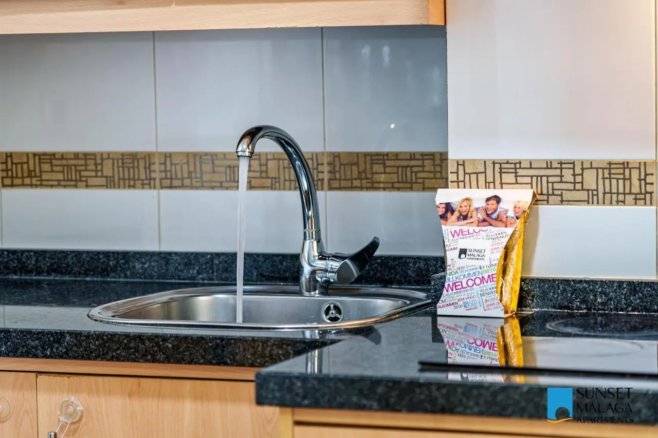 Sea Views & Parking - Soho Cozy Apartment Malaga